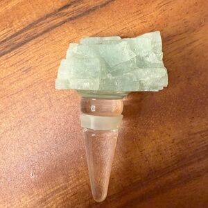 Wine Bottle Stopper - AVENTURINE QUARTZ CRYSTAL on glass stopper NEW $59